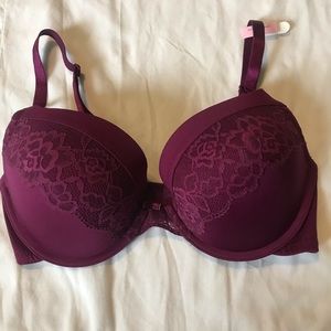 Maidenform NWT 34D Bra